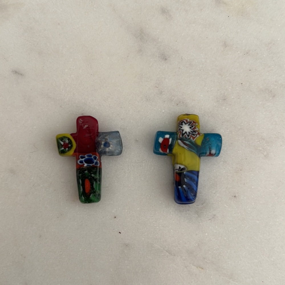 Vintage Boutique Cross Glass Pendants